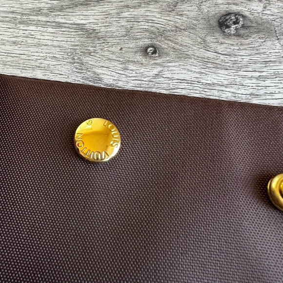 Louis Vuitton Authentic Garment Bag Brass Detailing - Picture 5 of 15
